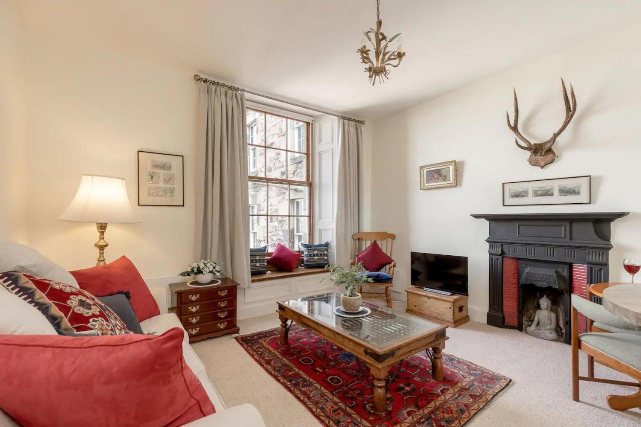 Apartament Stunning Panoramic Views: Heart Of The Royal Mile Edynburg Zewnętrze zdjęcie